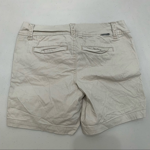 BKE Casuals Serena Khaki Bermuda Shorts Women’s Size 26 - Picture 1 of 7